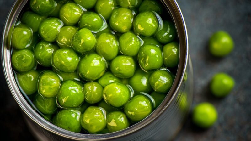 One cup of canned peas provides fiber, plant protein, and key nutrients like vitamin A and potassium